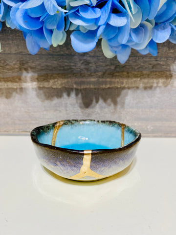 Kintsugi Repaired Sky Blue Sauce Dish